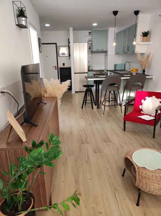 Center Apartment Pia Omiš Exteriér fotografie